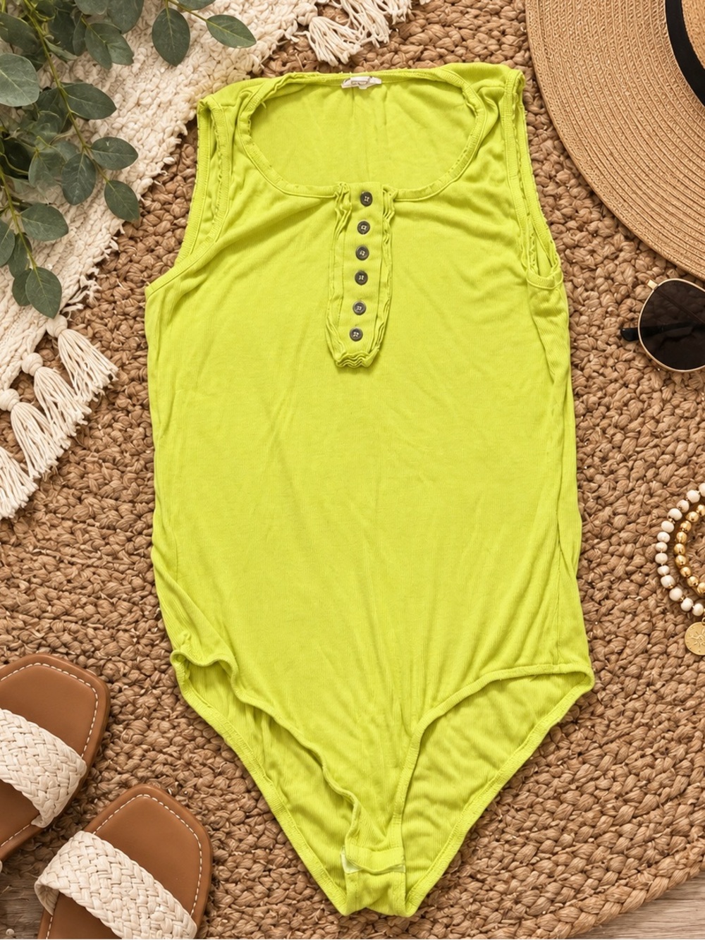 POL Lime Green Ribbed Henley Bodysuit Ruffle Trim Sleeveless Large
